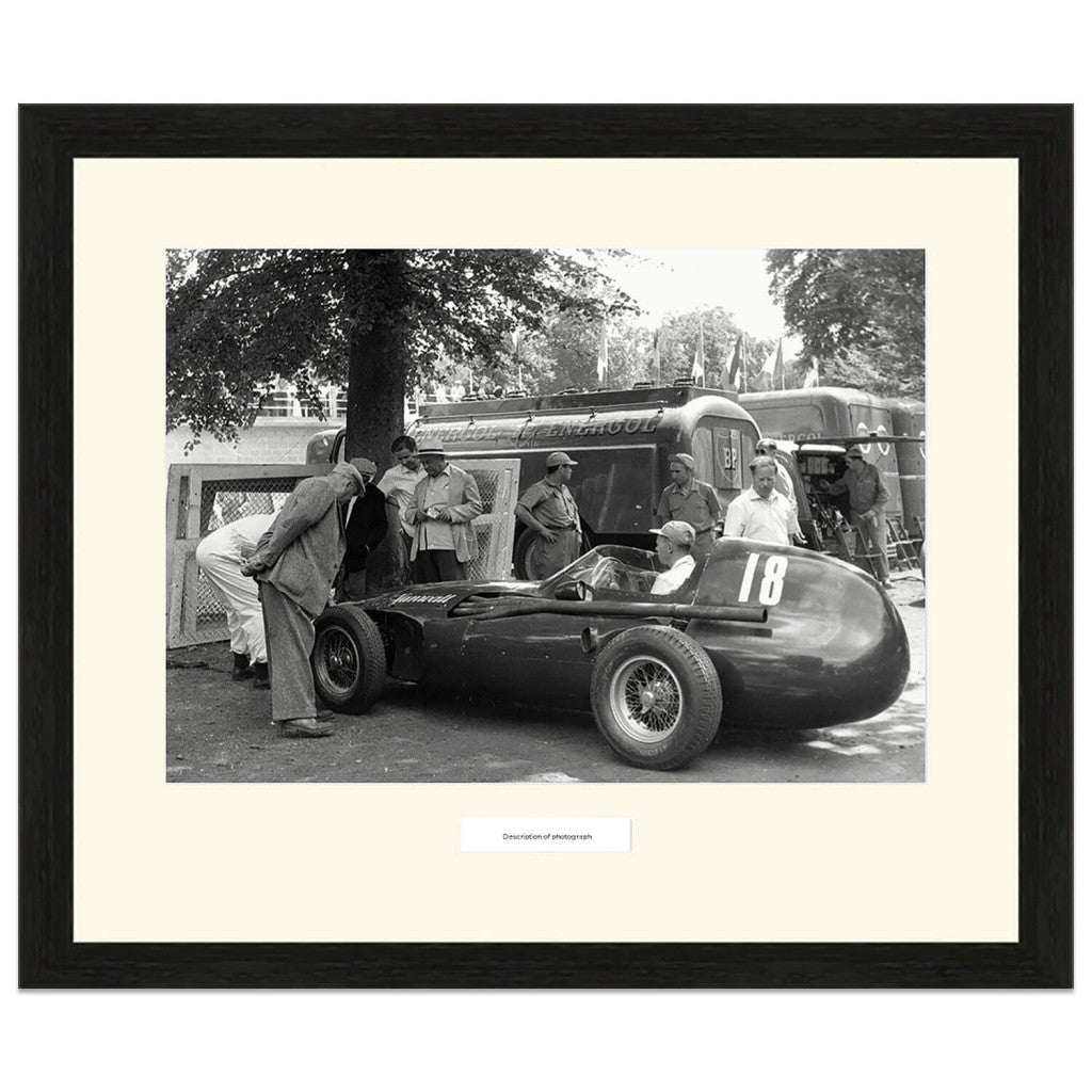 1957 French Grand Prix | Vanwall Pit | Tony Vandervell | Photograph